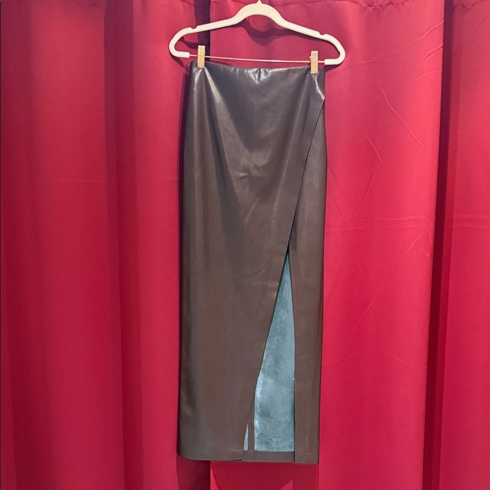 Alice + Olivia Black Leather Pencil Skirt